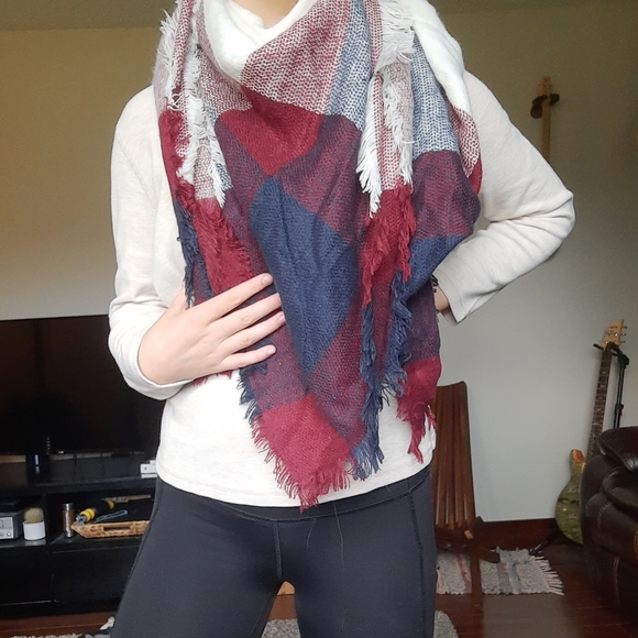 2 🍂 garage scarves. Large, warm, stylish. - Picture 4 of 10